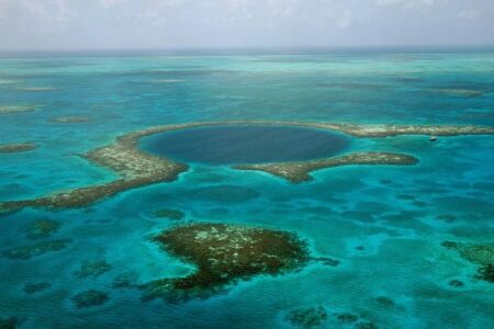 Segundo agujero azul más profundo